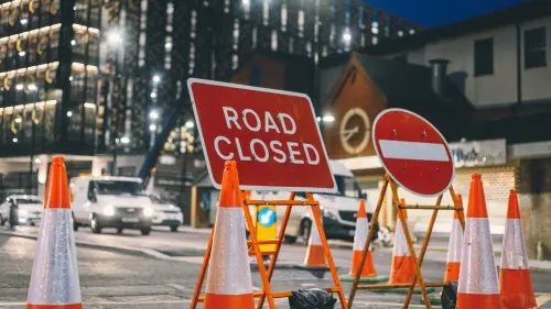 most dangerous roads in Atlanta, Atlanta car accident lawyer looking at a dangerous road causing traffic accidents in Atlanta Georgia.